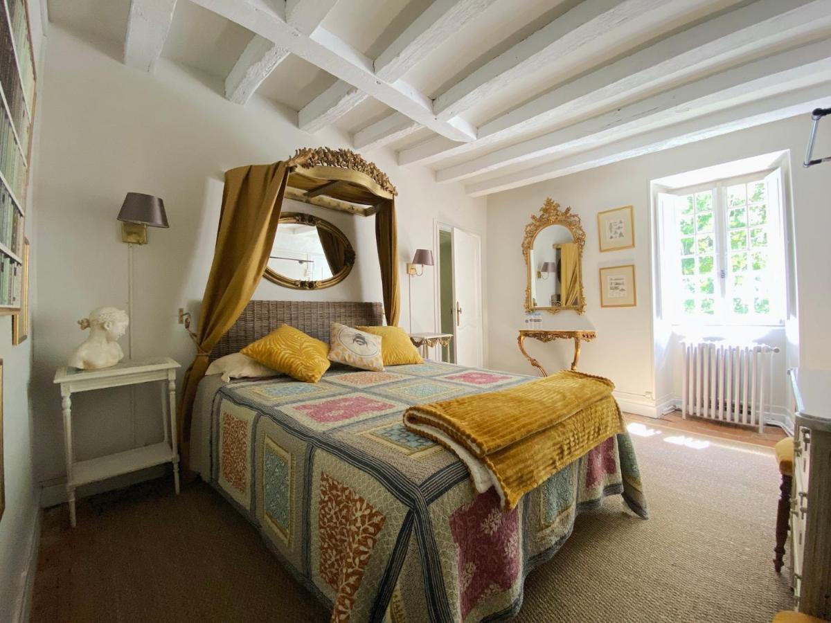 Le Petit Chateau De Sainte Colombe Bouges-le-Chateau Екстер'єр фото