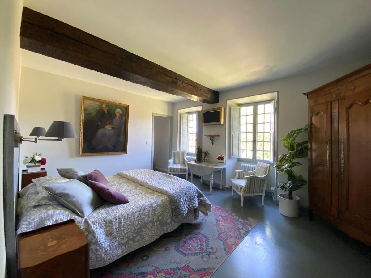 Le Petit Chateau De Sainte Colombe Bouges-le-Chateau Екстер'єр фото