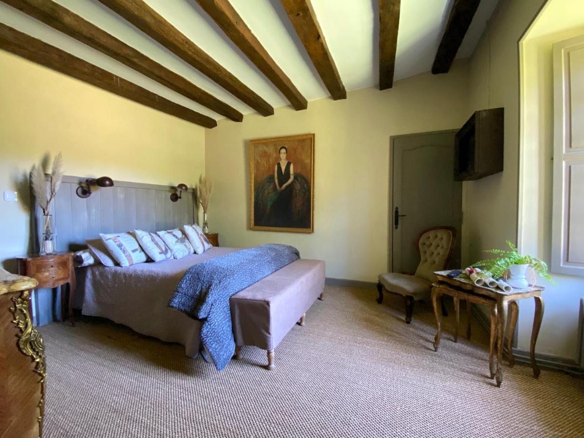 Le Petit Chateau De Sainte Colombe Bouges-le-Chateau Екстер'єр фото