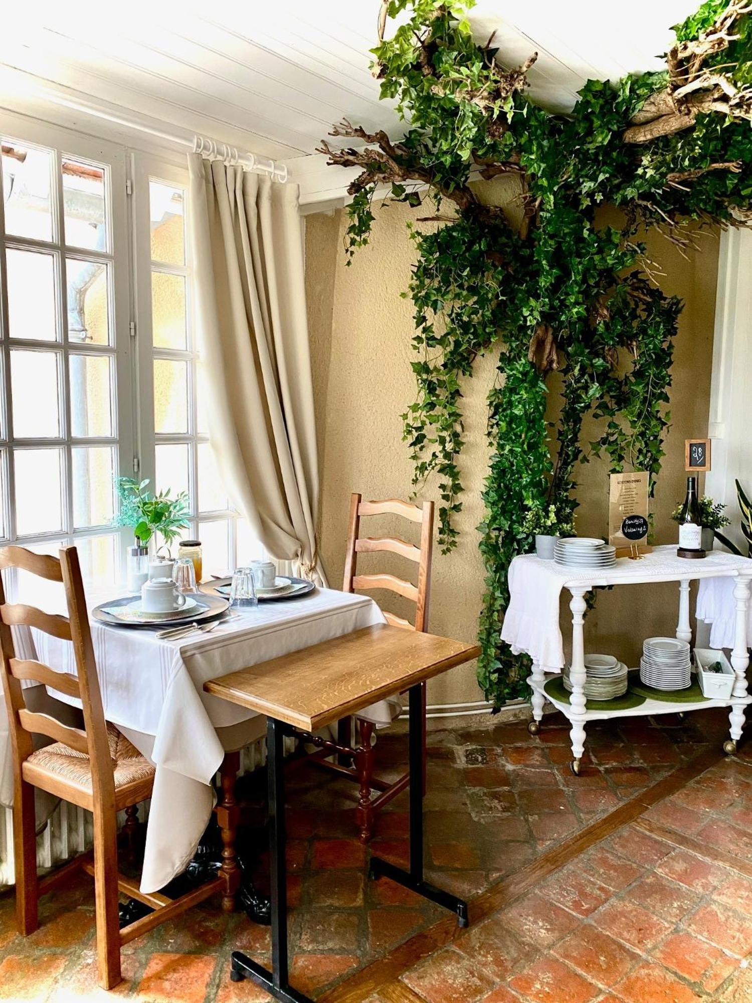 Le Petit Chateau De Sainte Colombe Bouges-le-Chateau Екстер'єр фото